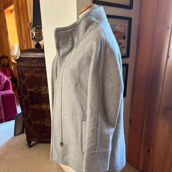 J. CREW Mercantile City Light Gray Coat – 8P - Picture 7 of 12